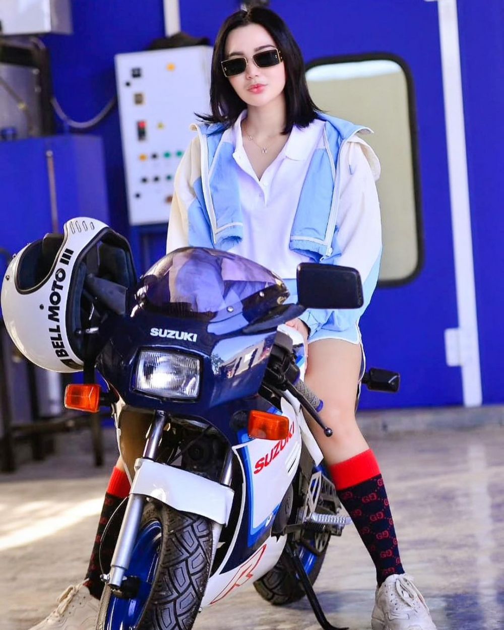 8 Potret Wika Salim mengendarai motor mini, gayanya curi perhatian