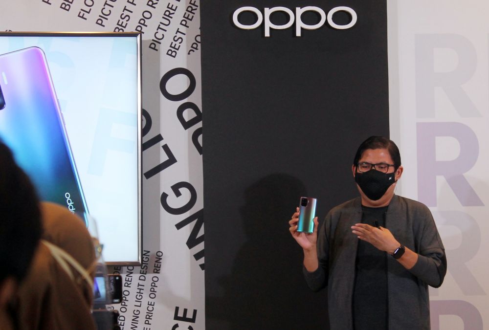 Oppo Reno5 F resmi meluncur di Indonesia, nih 15 fakta dan harganya   