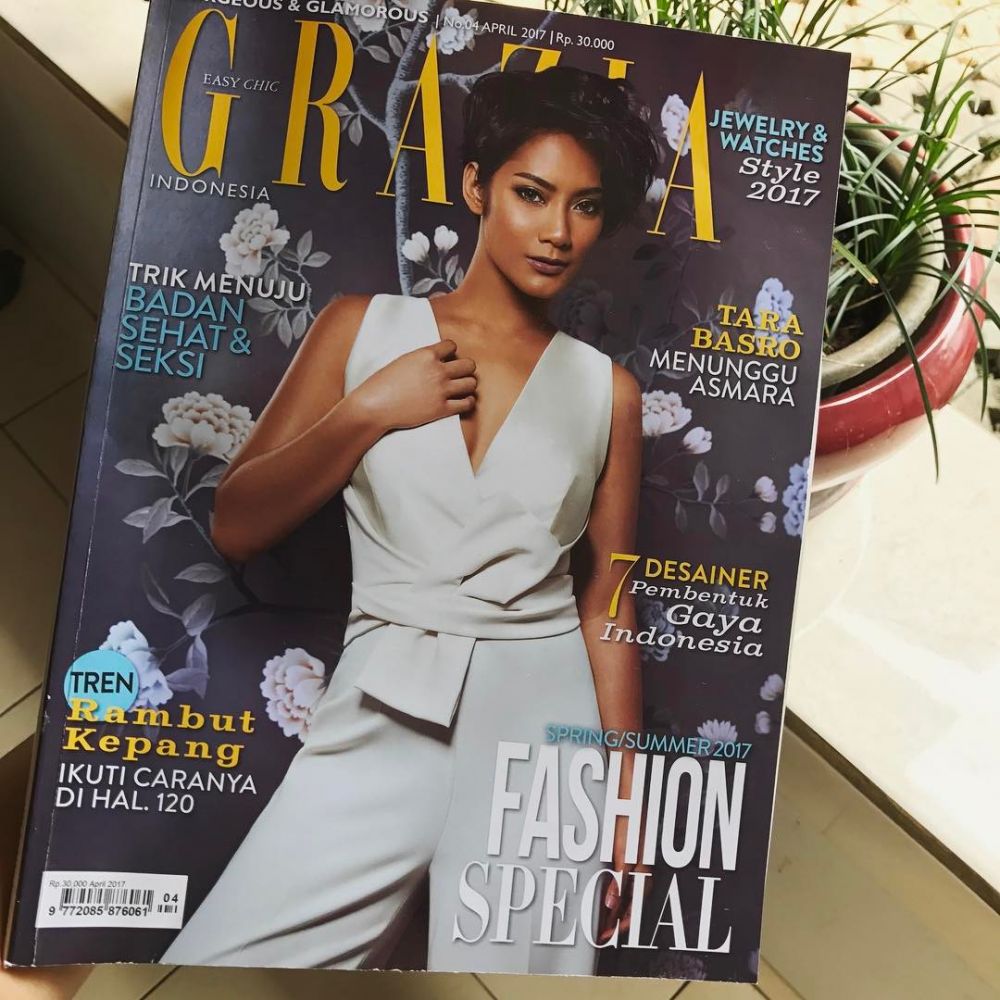 10 Transformasi gaya rambut Tara Basro, dari keriting hingga pendek