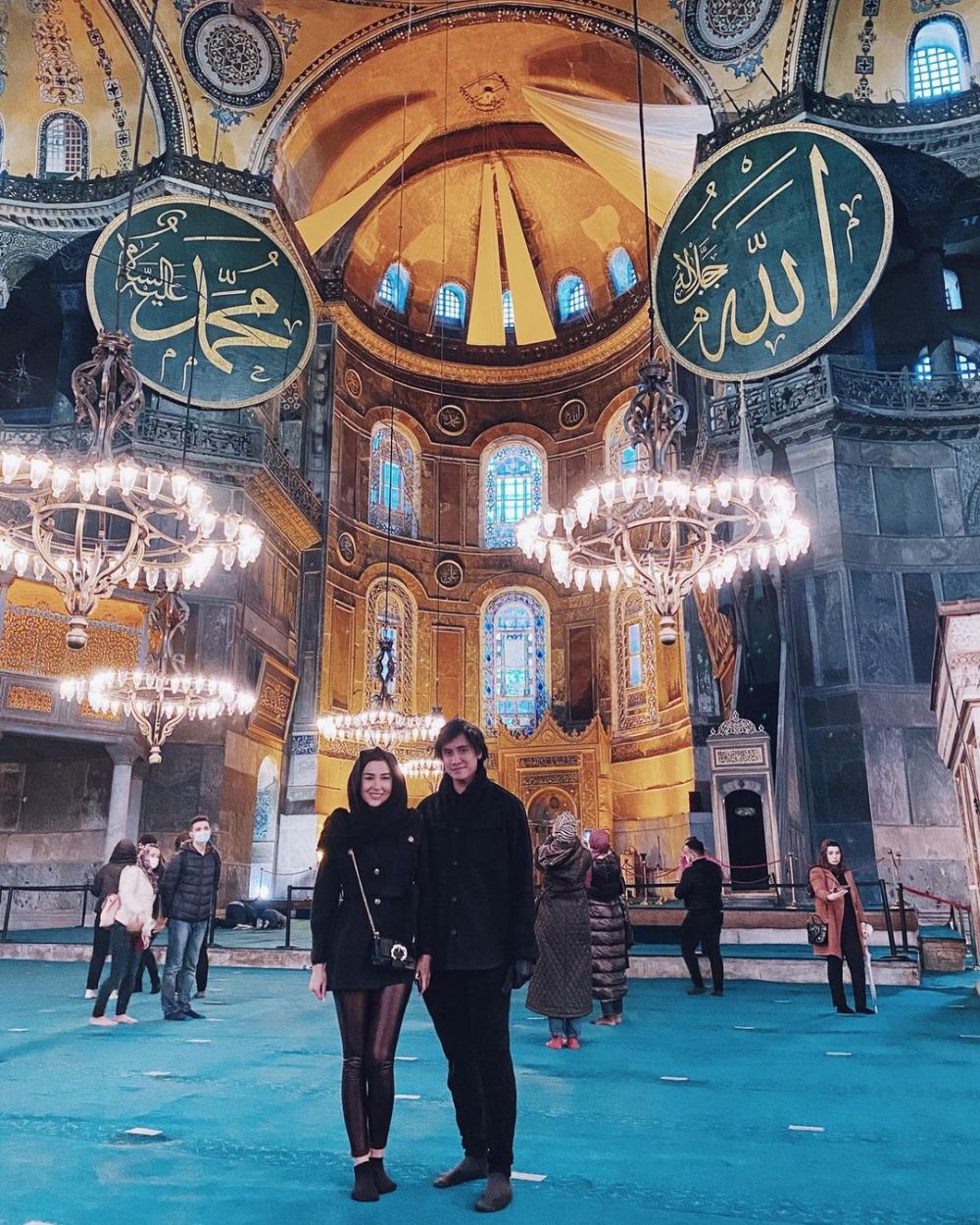 8 Momen bulan madu Kevin Aprilio dan Vicy Melanie di Turki, romantis