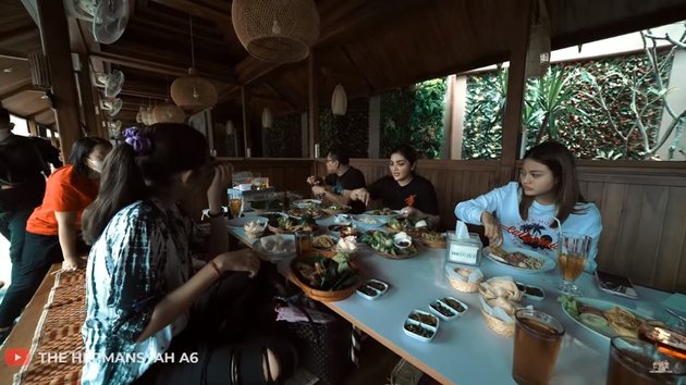 Dipingit jelang menikah, ini 8 potret keseharian Aurel Hermansyah