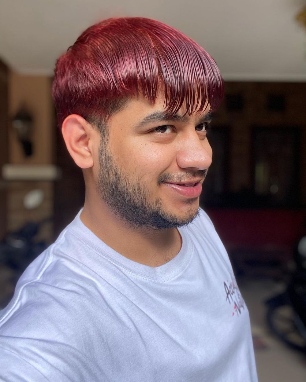 8 Gaya seleb dengan rambut merah, Fadil Jaidi warnai sendiri