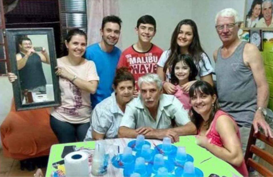 10 Potret nyeleneh saat foto rame-rame ini bikin nyengir lebar