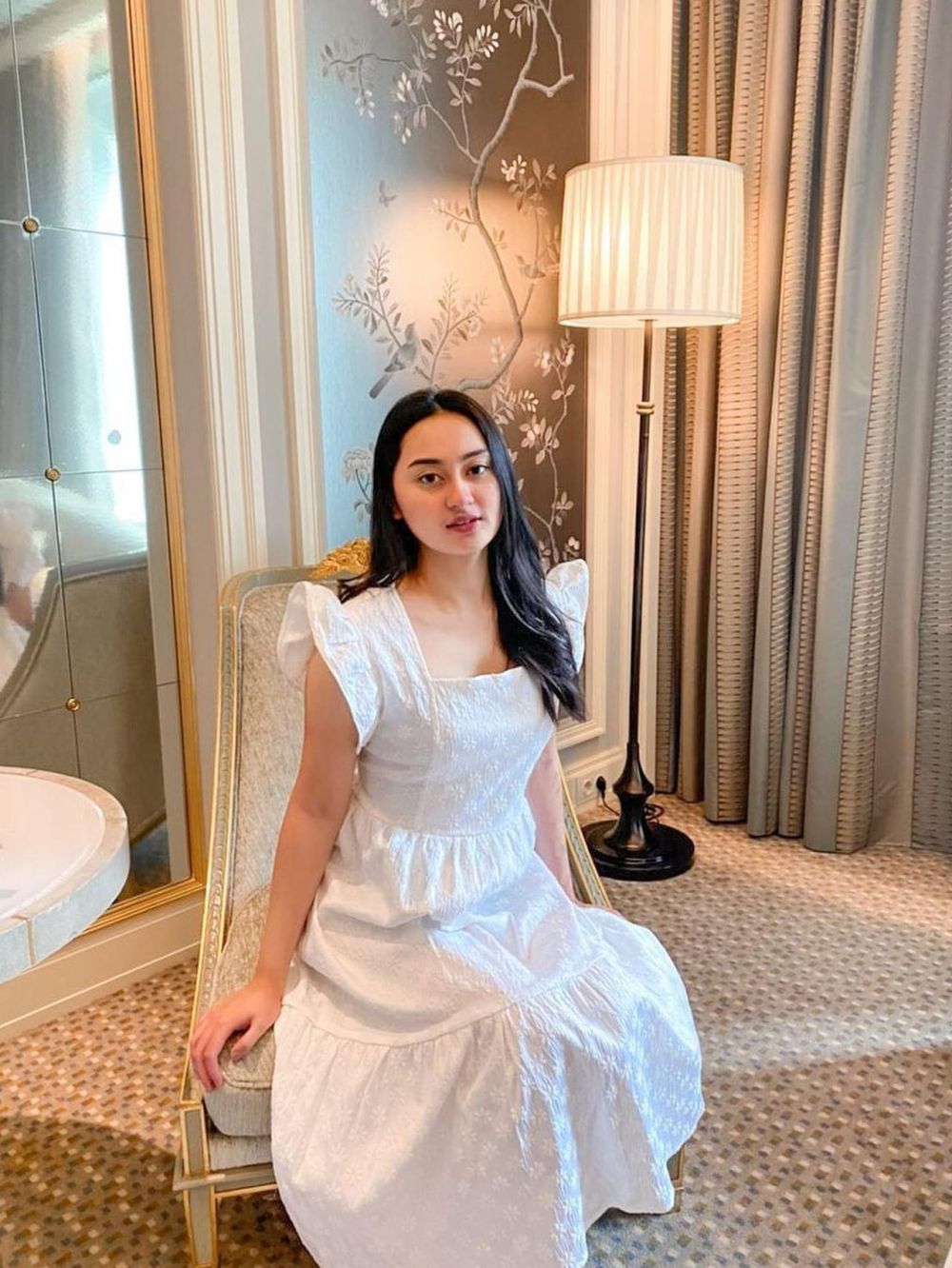 10 Potret Memes Prameswari, pesinden jebolan X Factor Indonesia