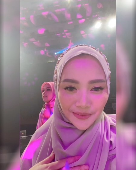 Comeback ke layar kaca, ini 10 pesona Mawar AFI tampil berhijab