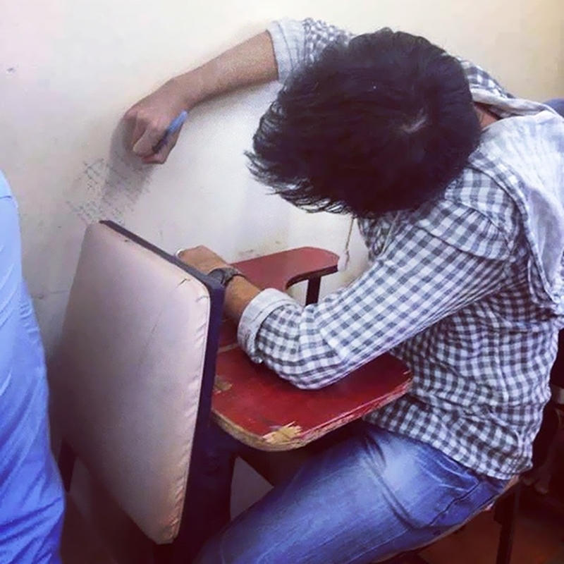 20 Momen jenaka siswa hadapi ujian, bikin kangen sekolah