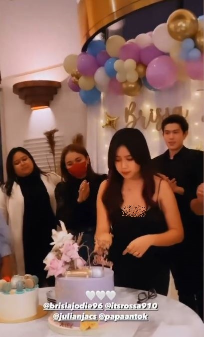 10 Momen pesta ultah Brisia Jodie, duet romantis bareng Julian Jacob