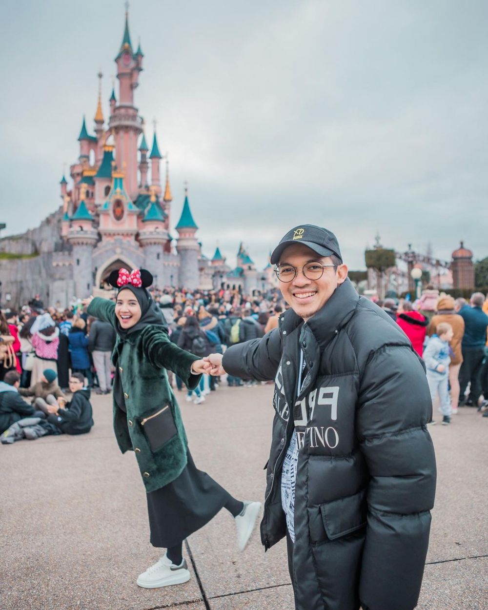 10 Cerita perjalanan Zaskia Sungkar dan Irwansyah miliki momongan