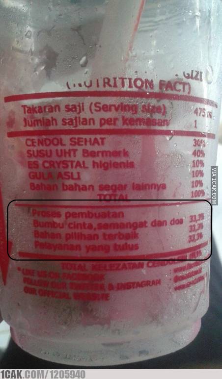 10 Tulisan lucu di kemasan minuman ini bikin haus hilang