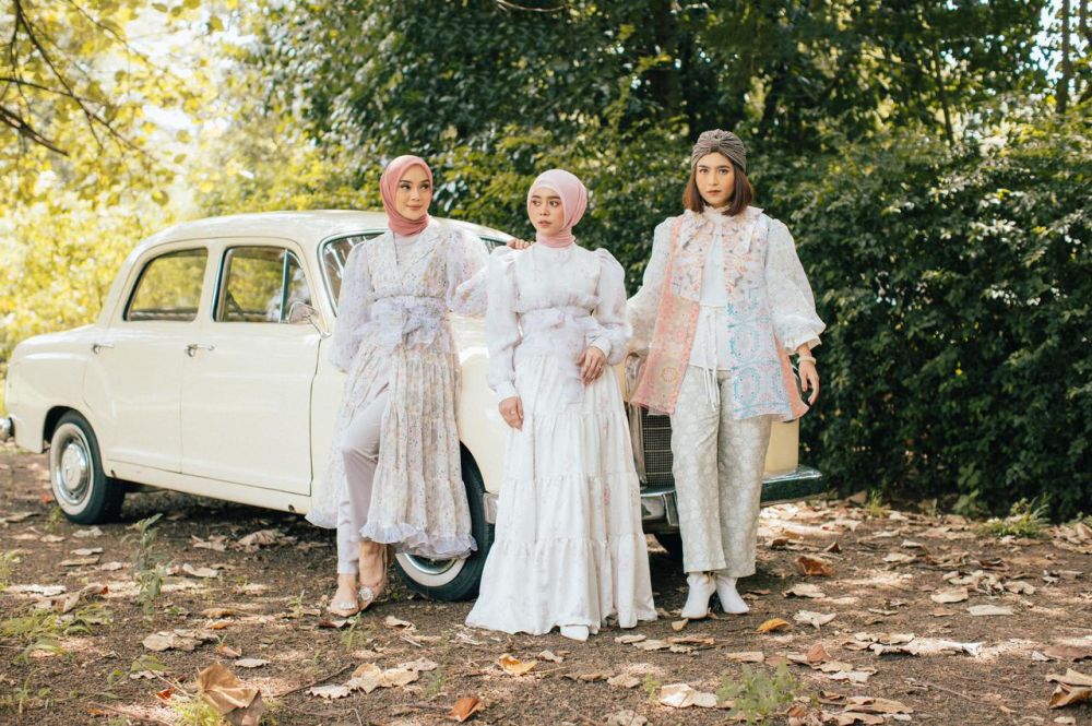 Kolaborasi dengan Lesty Kejora, ini 7 fakta koleksi Hari Raya Sideline