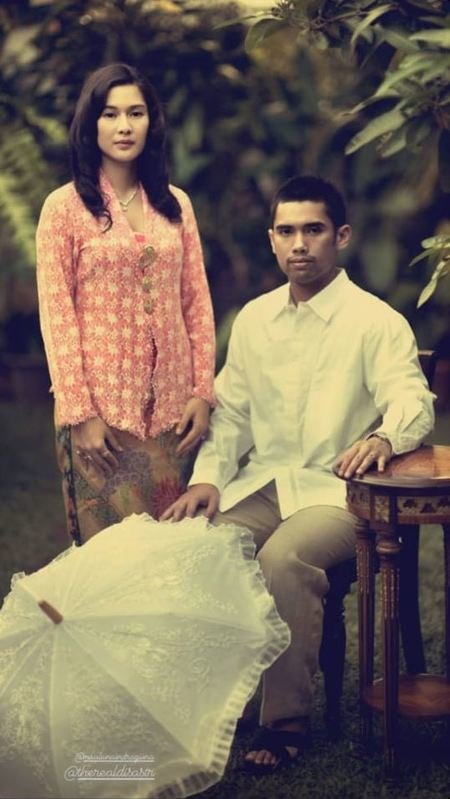 Jarang terekspos, intip potret lawas prewedding 10 pasang seleb