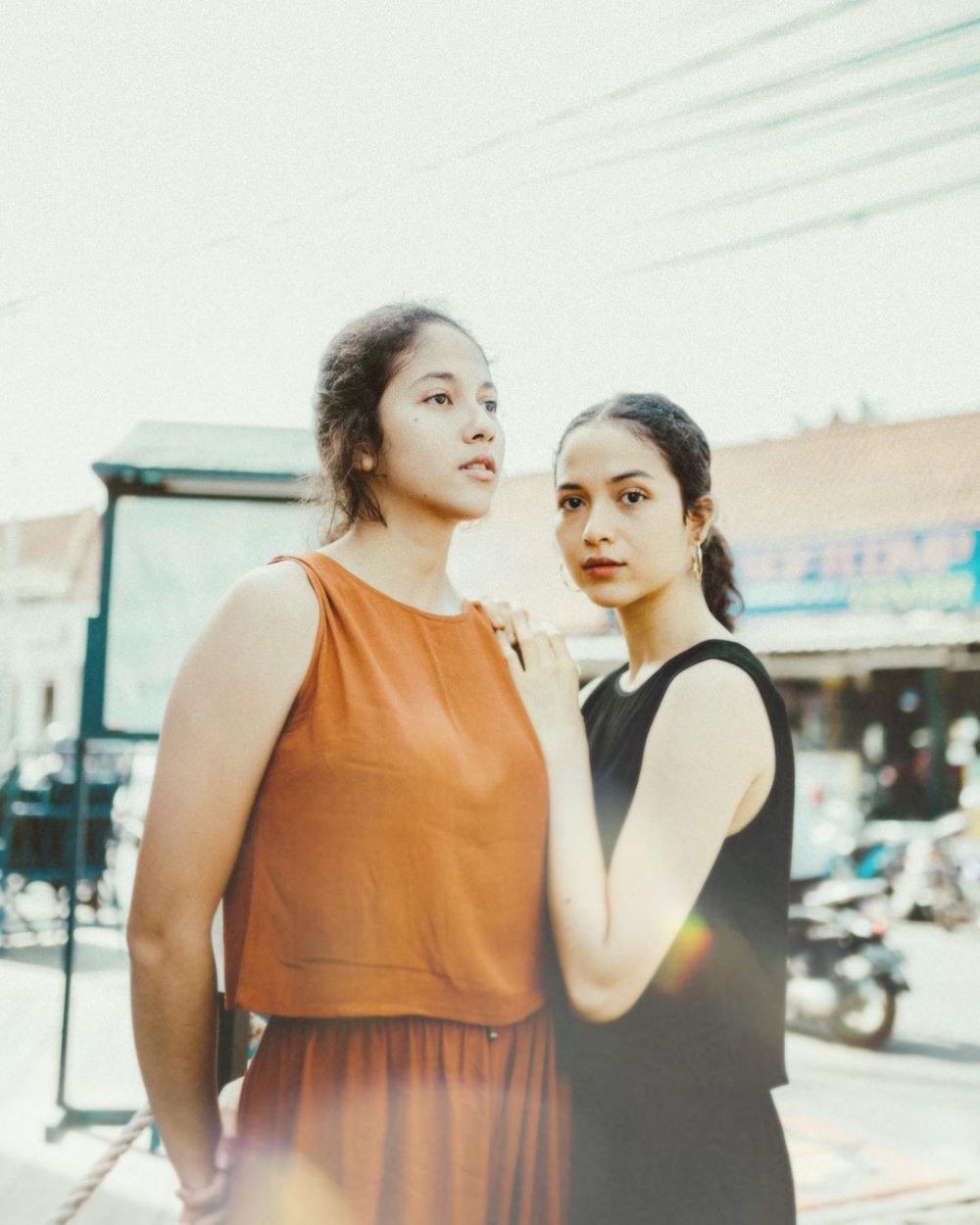 8 Potret kebersamaan Sitha Marino dan Putri Marino, jarang tersorot