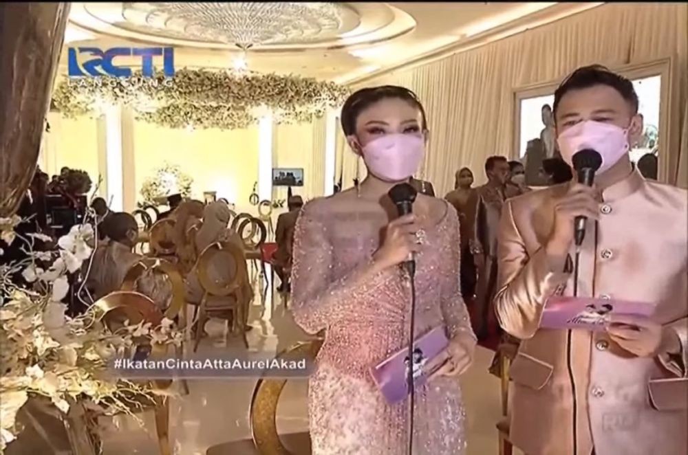 10 Momen pernikahan Aurel Hermansyah & Atta Halilintar, penuh khidmat