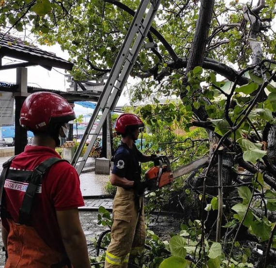 Curah hujan masih tinggi, ini 5 wilayah di Indonesia yang terdampak