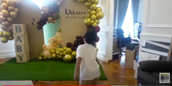 10 Momen penyambutan Zaskia Sungkar usai melahirkan, sederhana