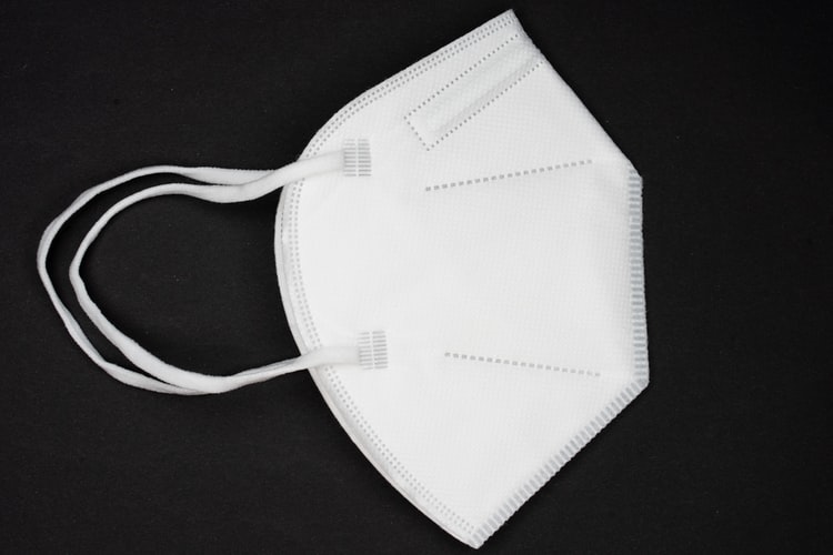 6 Fakta masker palsu dan cara mengetahui cirinya, bikin makin waspada