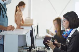 Orang asing pasangan kawin campur dengan WNI diizinkan masuk Indonesia