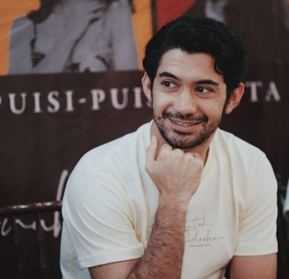 8 Cerita perjalanan karier Reza Rahadian, dulu pernah jualan karpet