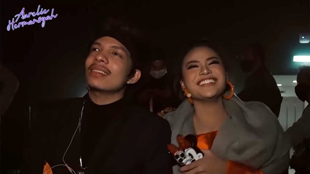 9 Potret Atta & Aurel kerja bareng pertama kali usai menikah, romantis