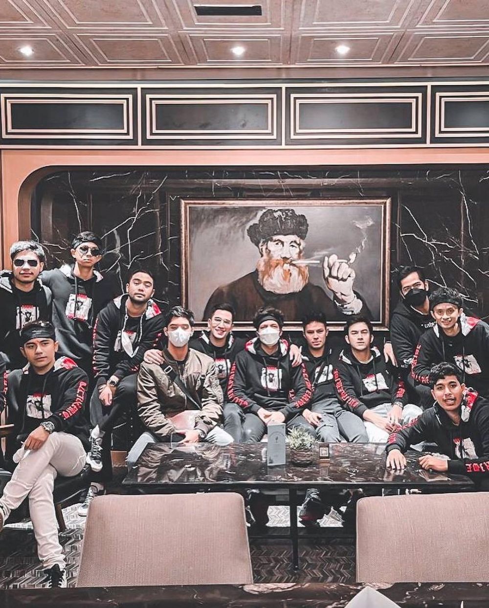 8 Potret kebersamaan Verrell Bramasta dan Atta Halilintar