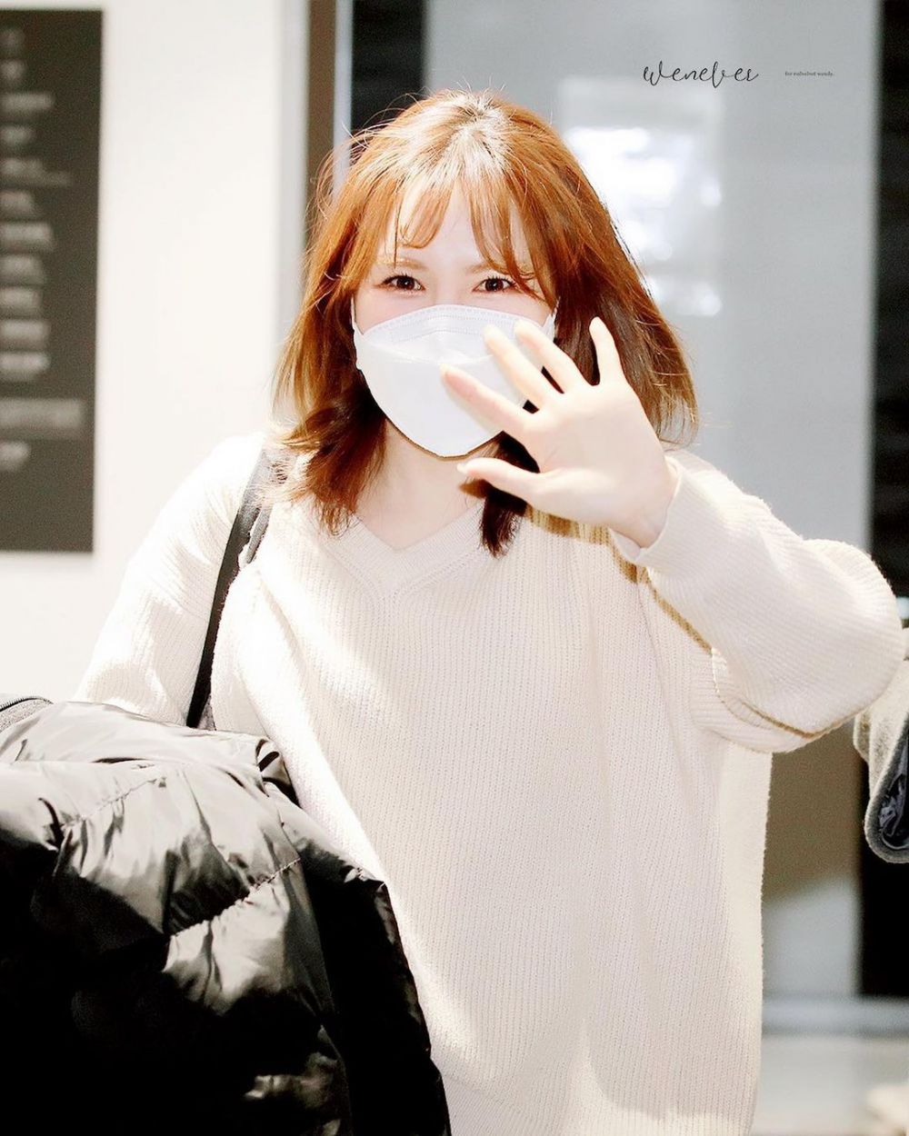 10 Beda gaya panggung dan keseharian Wendy Red Velvet