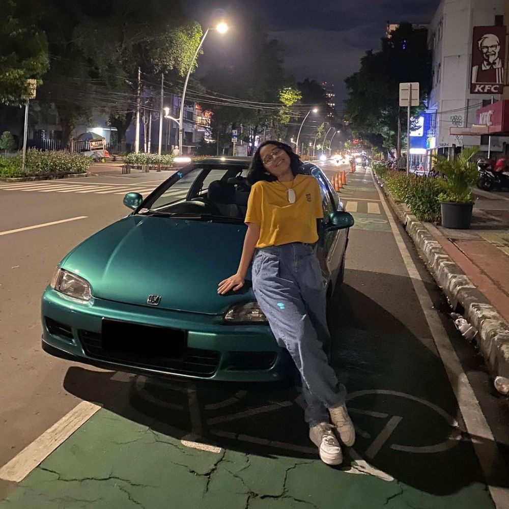 10 Gaya Cinta Kuya dengan mobil klasik, diidamkan sejak kecil