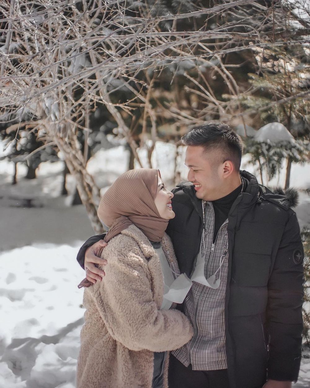 10 Potret mesra Kesha Ratuliu dan suami di Turki, honeymoon kedua