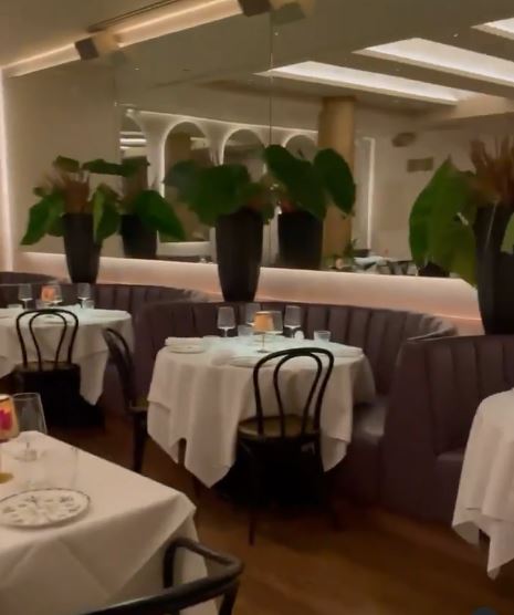 10 Potret restoran Priyanka Chopra di Amerika Serikat, elegan abis