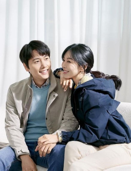 8 Pasangan seleb Korea yang terlibat cinta lokasi, ada pemain CLOY