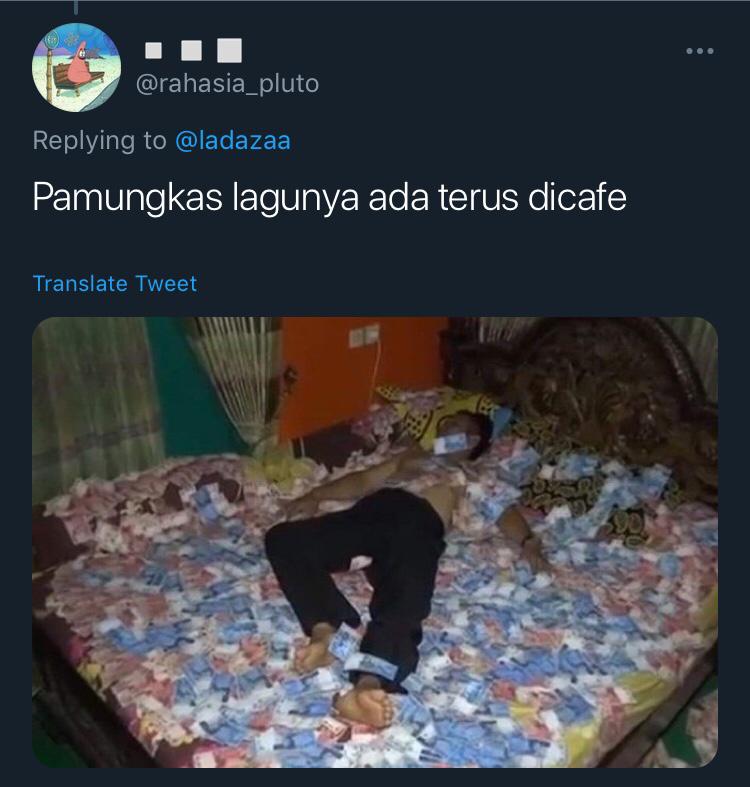 10 Meme lucu bayar royalti saat putar lagu ini bikin ketawa