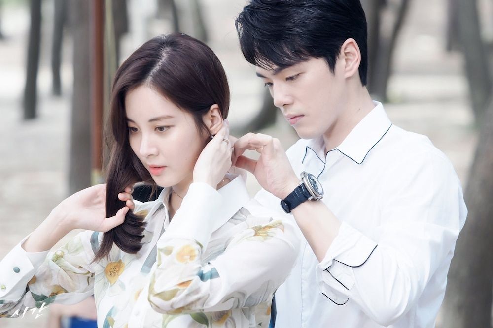 Potret romantis Kim Jung-hyun dan pasangan dalam 8 drama Korea