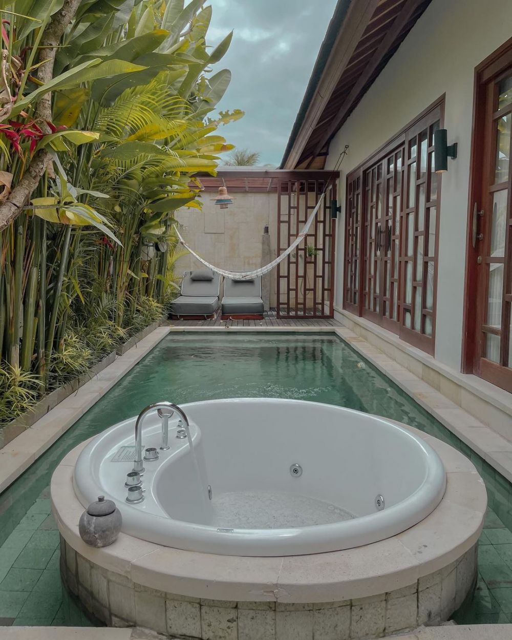 Potret vila di Bali tempat 5 seleb bulan madu ini curi perhatian