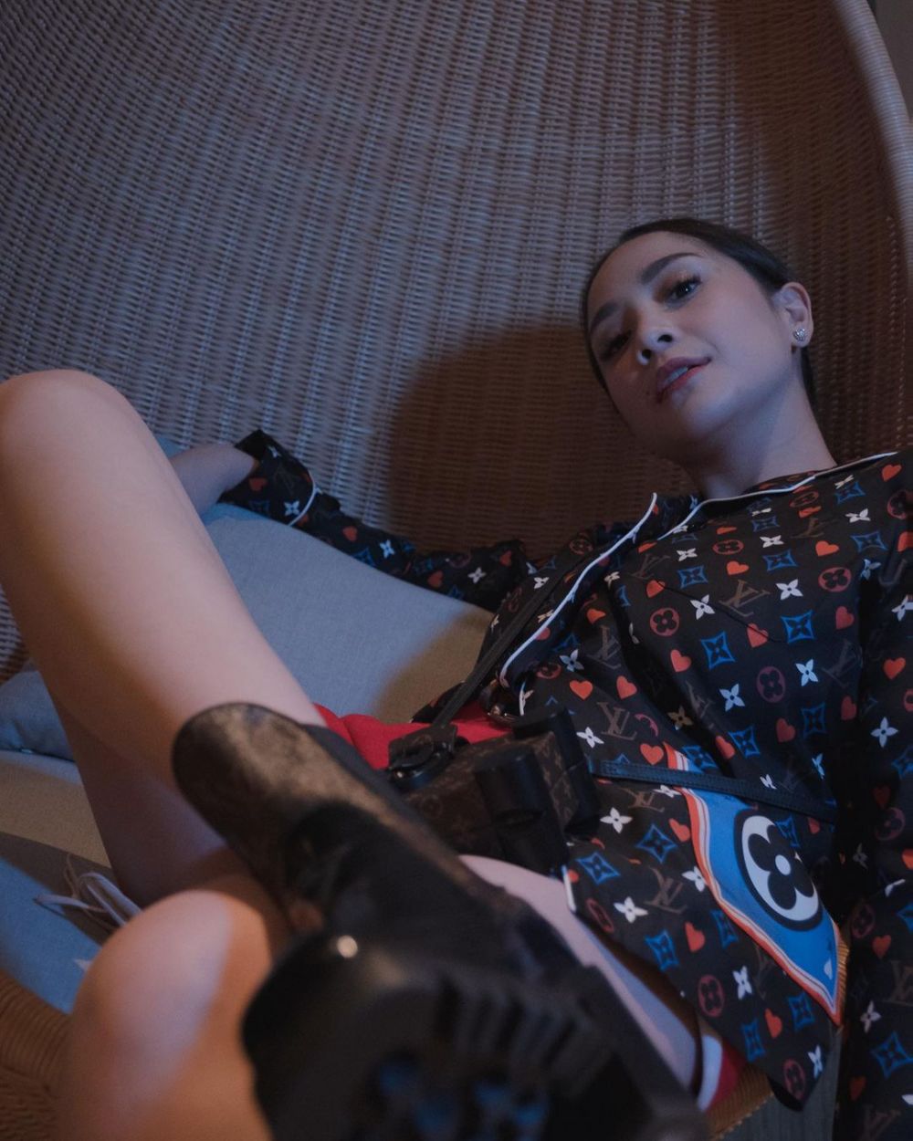 6 Momen Nagita Slavina hadiri acara brand Louis Vuitton, kece maksimal