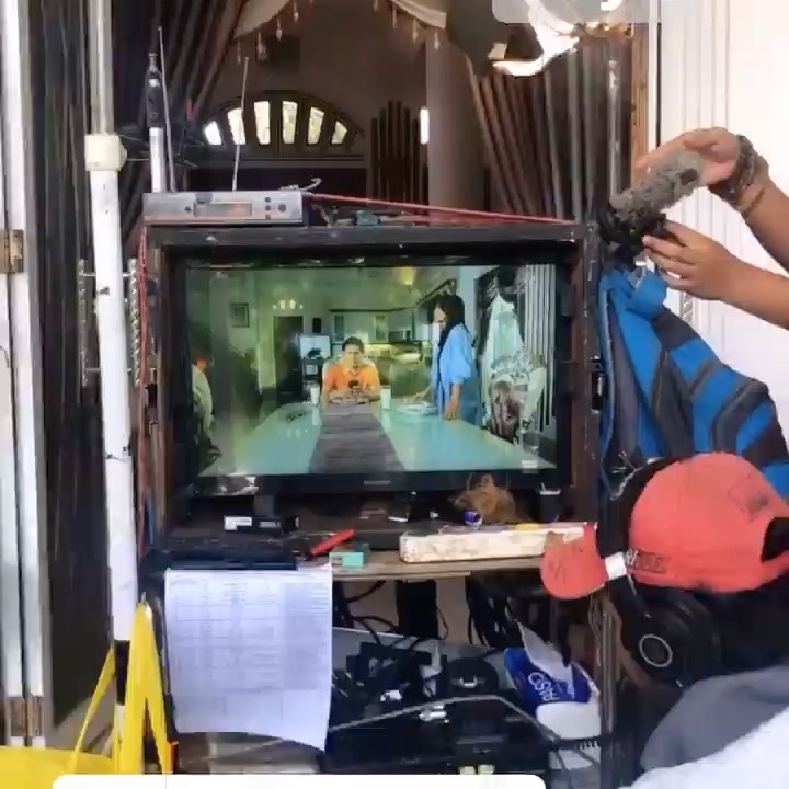 Sempat jadi driver ojol, ini 10 potret Bobby Joseph kembali syuting