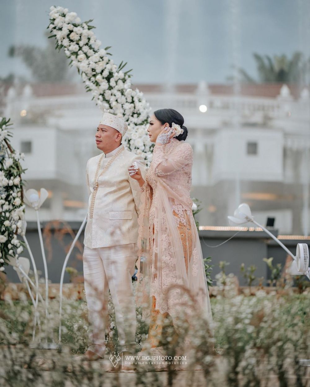 12 Pasang seleb ini jalani Ramadan 2021 pertama sebagai suami istri