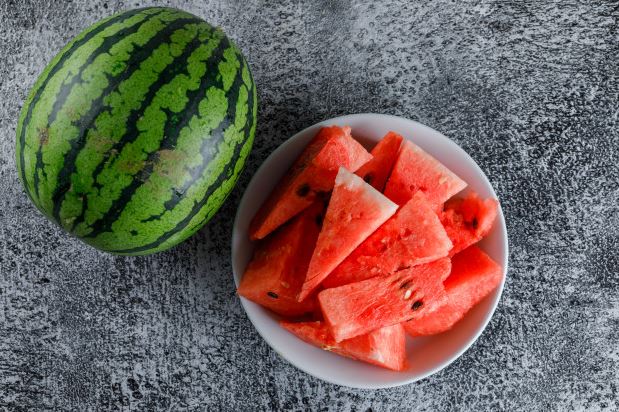 10 Makanan ini bantu turunkan demam pada anak