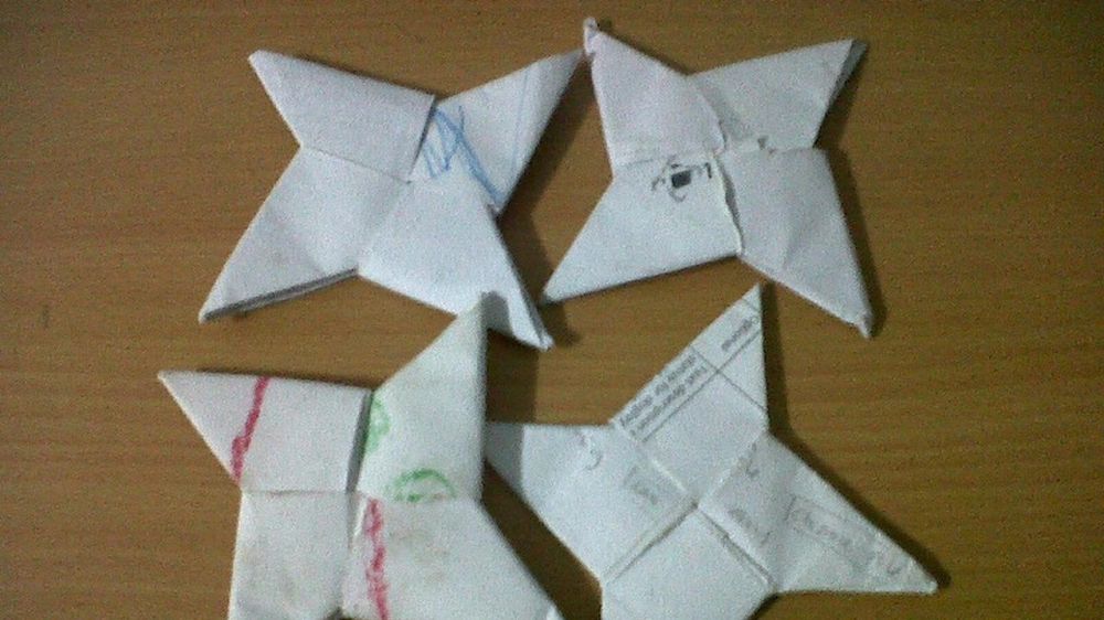 8 Mainan dari kertas ala anak 90-an, bikin nostalgia