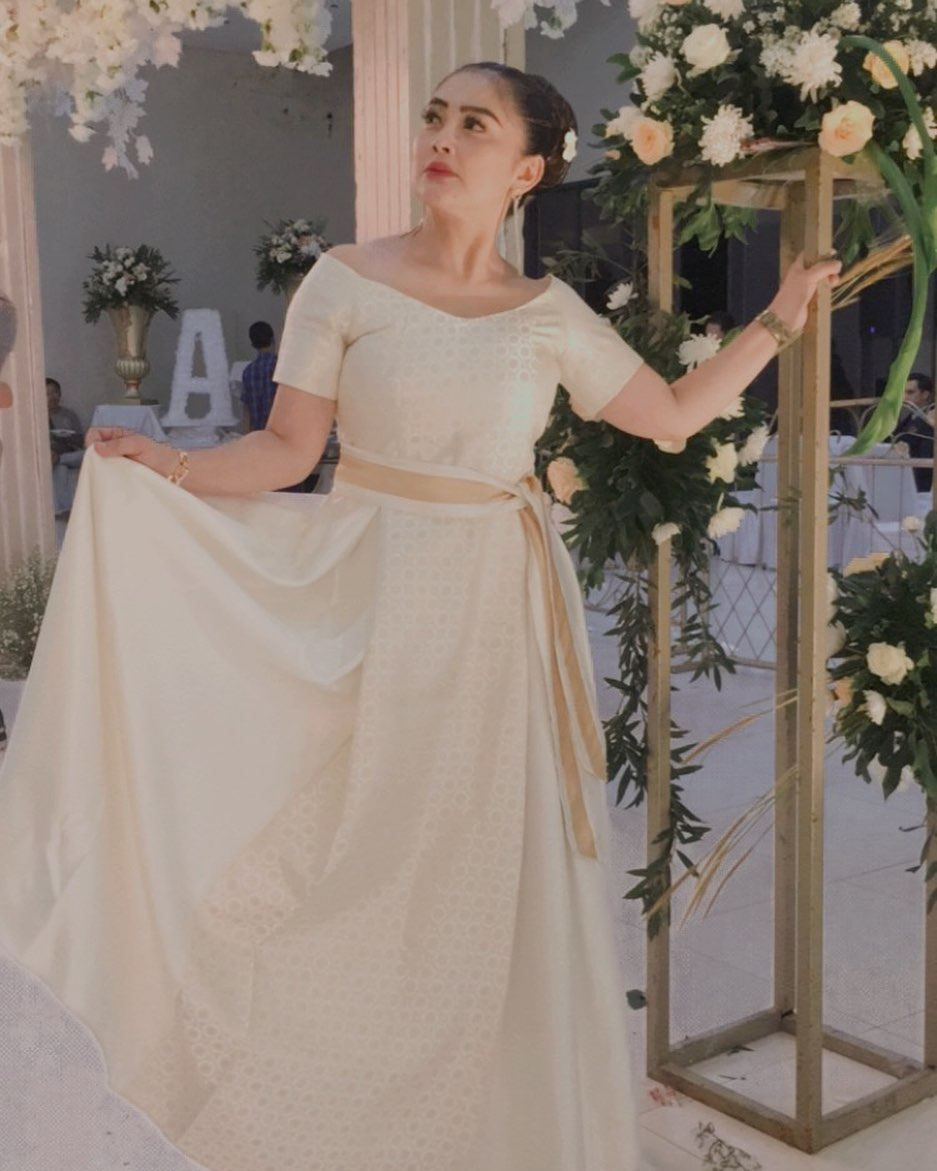 8 Pedangdut cantik ini sukses bintangi sinetron, aktingnya memukau