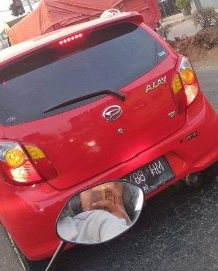 20 Potret pelesetan merek kendaraan ini bikin senyum tipis