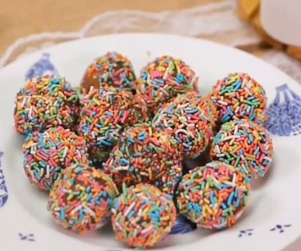 Resep cemilan sehat saat berbuka puasa © berbagai sumber Resep cemilan sehat saat berbuka puasa © berbagai sumber