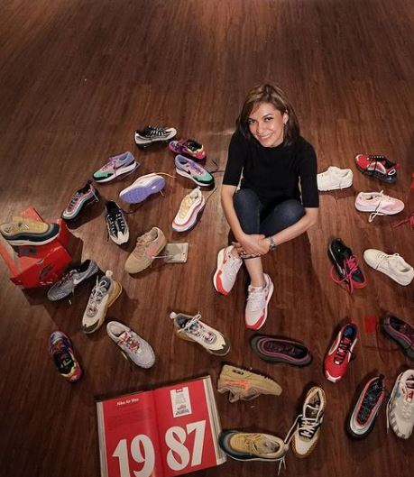 10 Potret Najwa Shihab pakai sneakers, tetap kece meski usia kepala 4