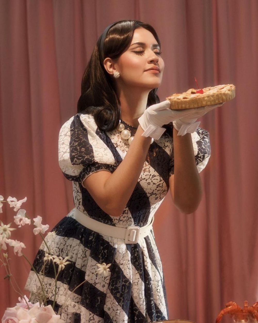 8 Pemotretan Raisa untuk single terbaru, angkat tema vampir imortal