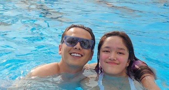 10 Pesona Ara, putri Ussy Sulistiawaty yang kini beranjak remaja