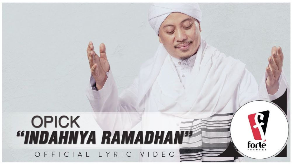 8 Seleb ini rilis lagu religi Ramadan 2021, ada Lucinta Luna