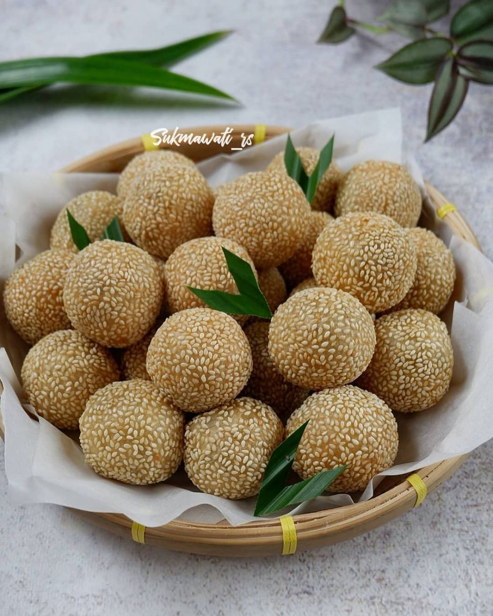 8 Street food tradisional ini eksis hingga kini, ada favoritmu?