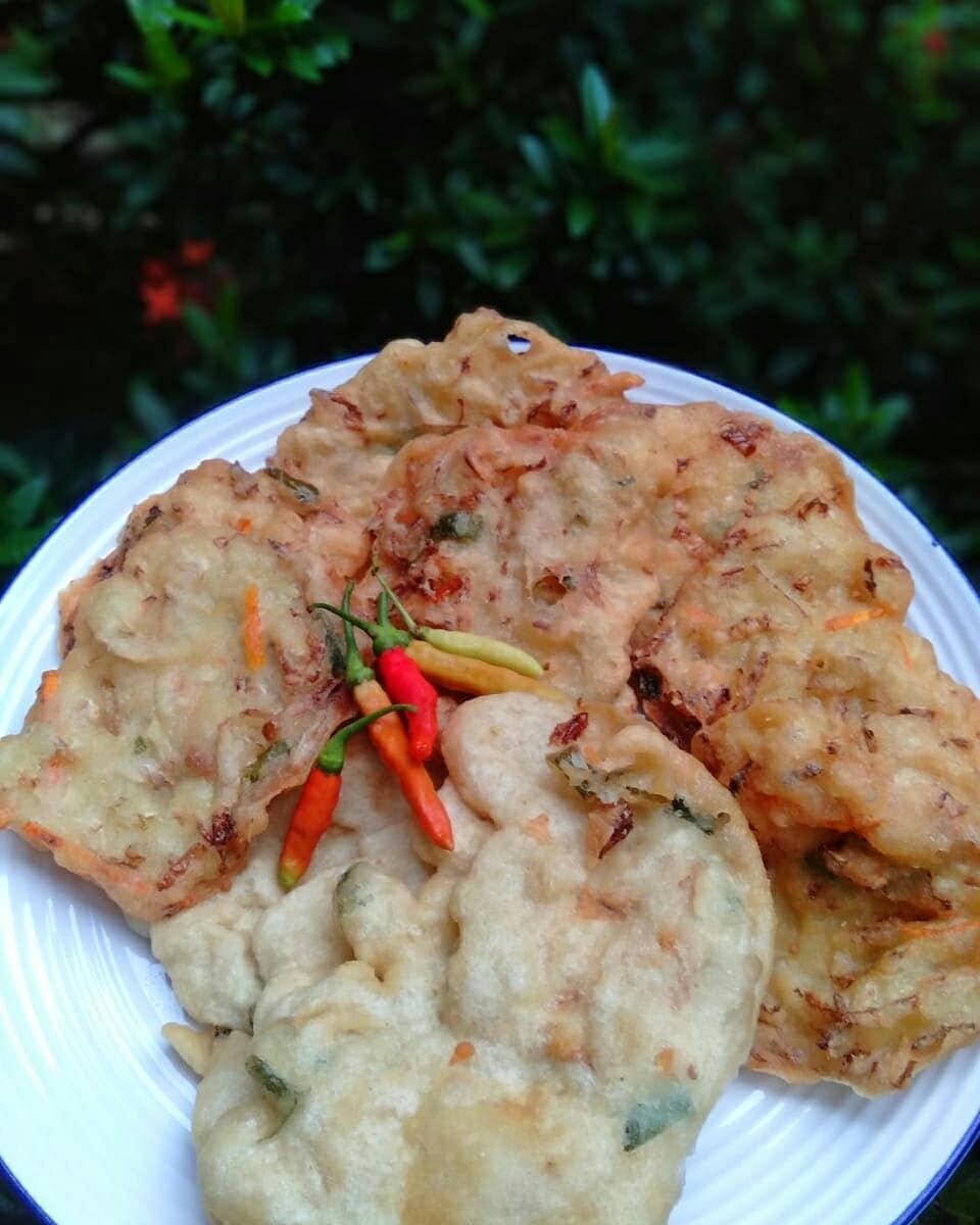 8 Street food tradisional ini eksis hingga kini, ada favoritmu?