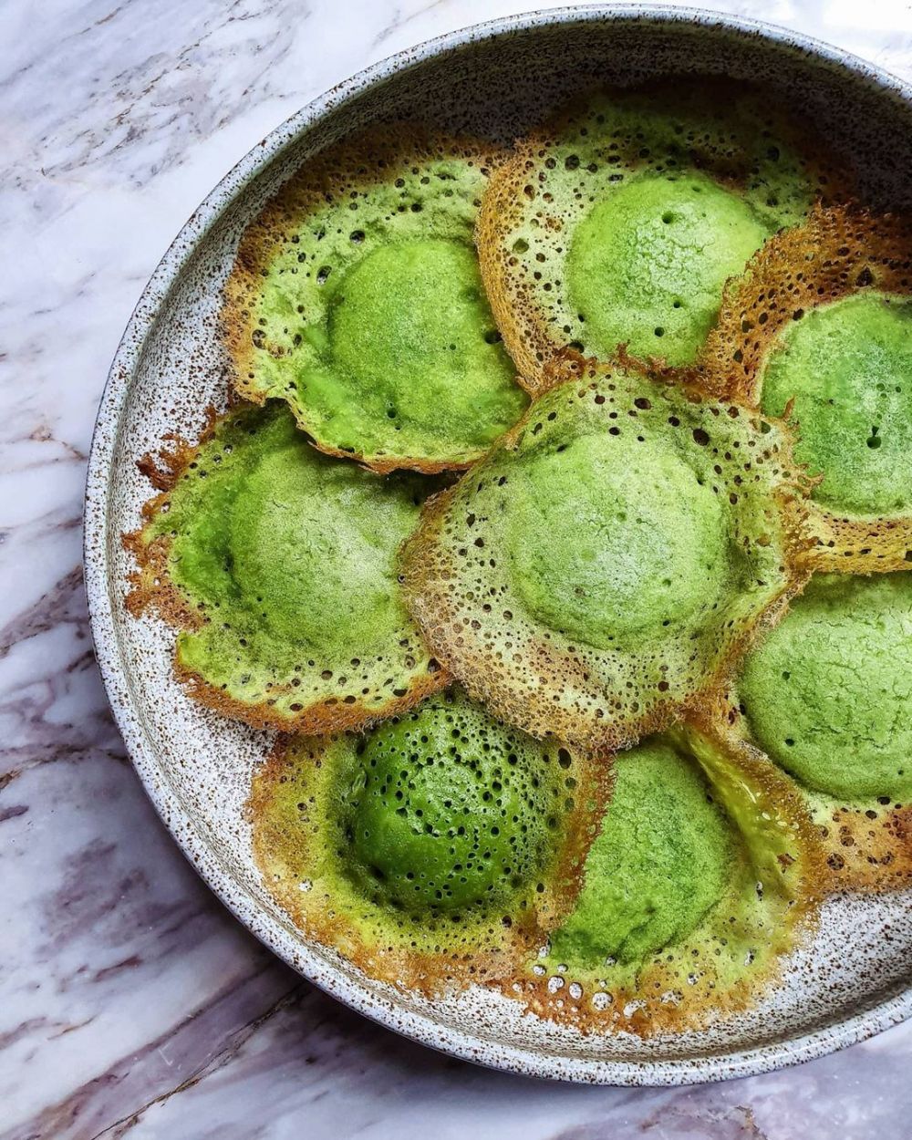 8 Street food tradisional ini eksis hingga kini, ada favoritmu?