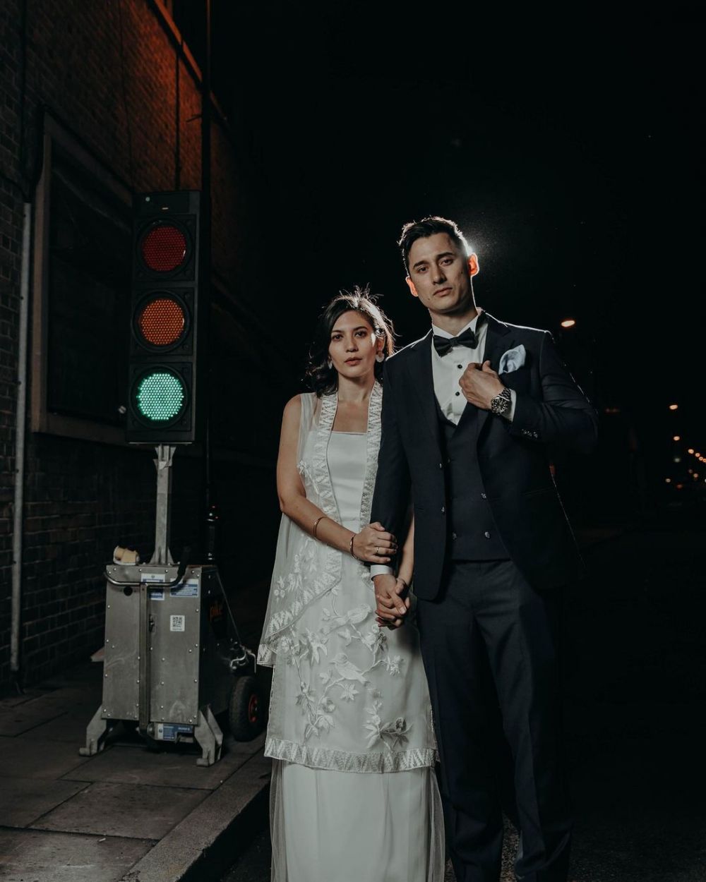 Beda keyakinan, 8 seleb ini setia temani pasangan jalani ibadah puasa