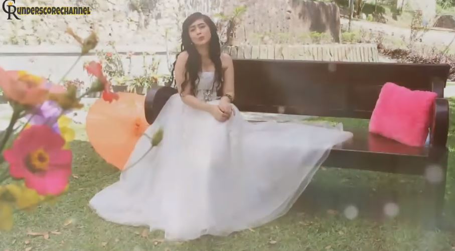 10 Potret lawas Ika Kartika 'Bu Dosen di TOP', pernah jadi pedangdut