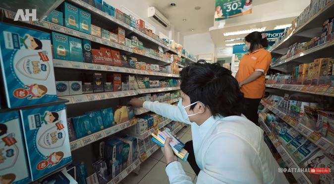 10 Momen Aurel Hermansyah tes kehamilan, Atta borong test pack